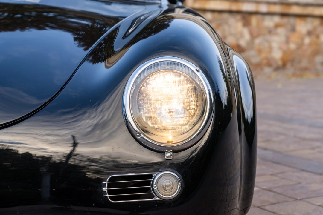 Porsche Speedster - Image 23 of 31