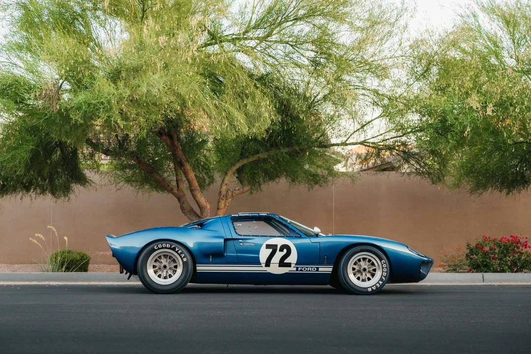 Ford Replica - Image 3 of 31