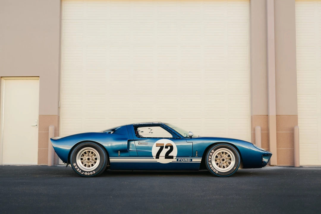 Ford Replica - Image 10 of 31