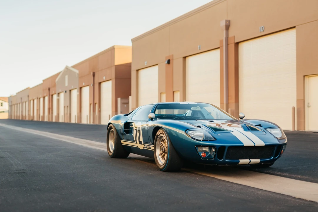 Ford Replica - Image 11 of 31