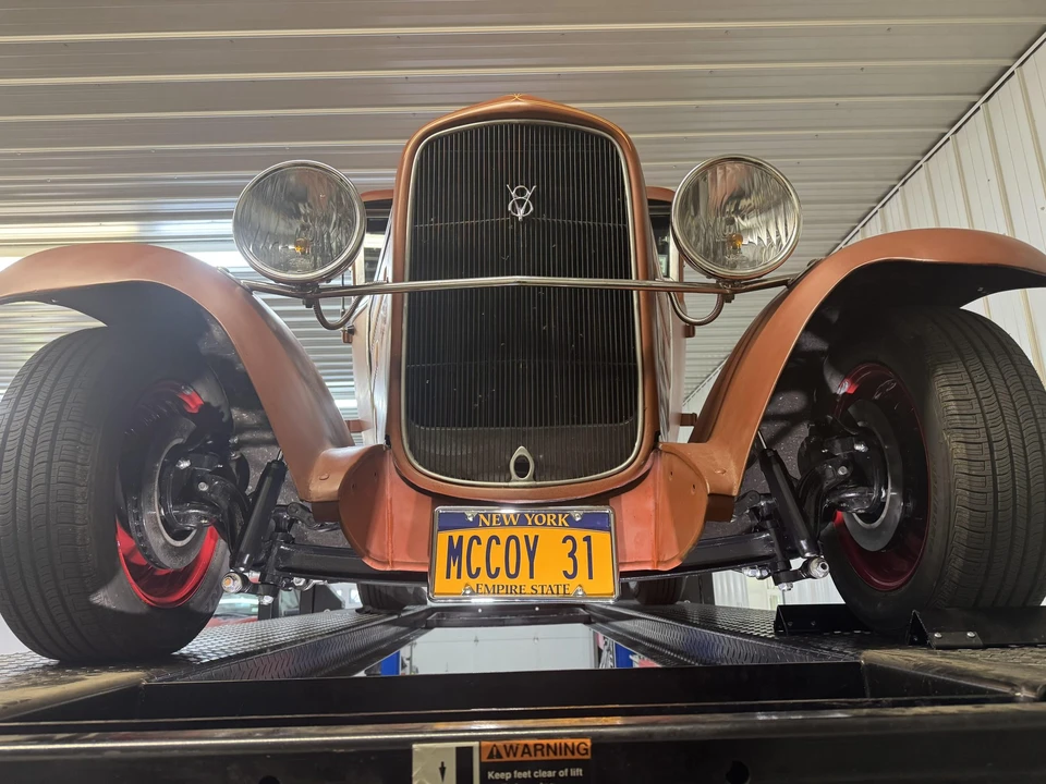 Ford Model A - Image 3 of 31