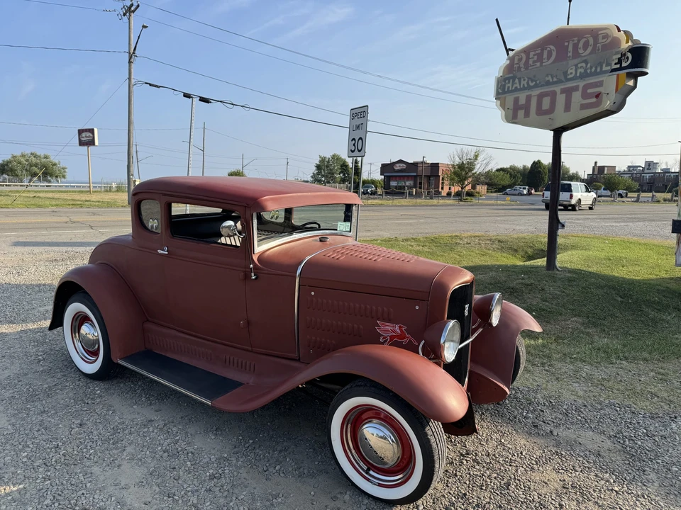 Ford Model A - Image 7 of 31