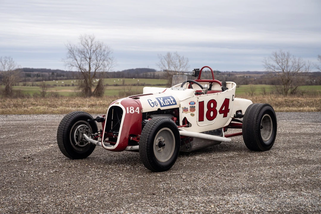 Ford Hot Rod - Image 2 of 31