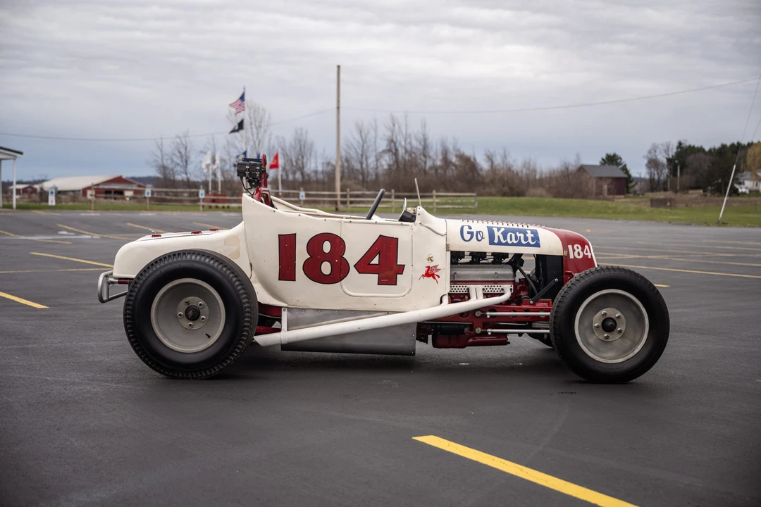 Ford Hot Rod - Image 15 of 31