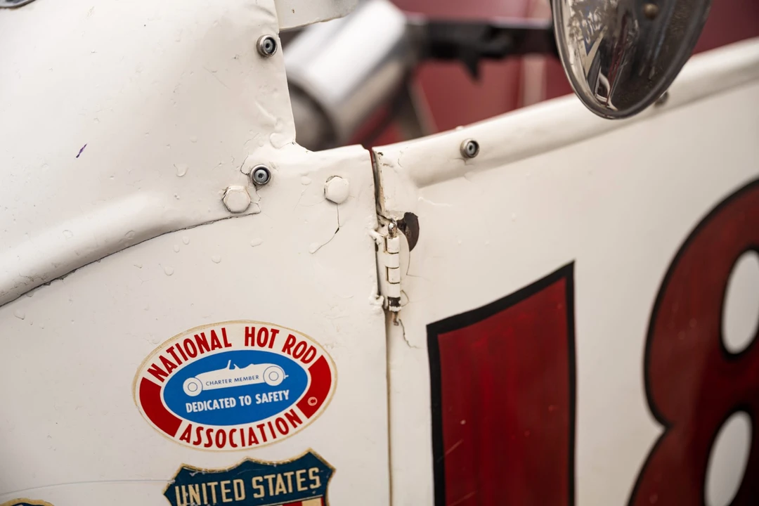 Ford Hot Rod - Image 29 of 31