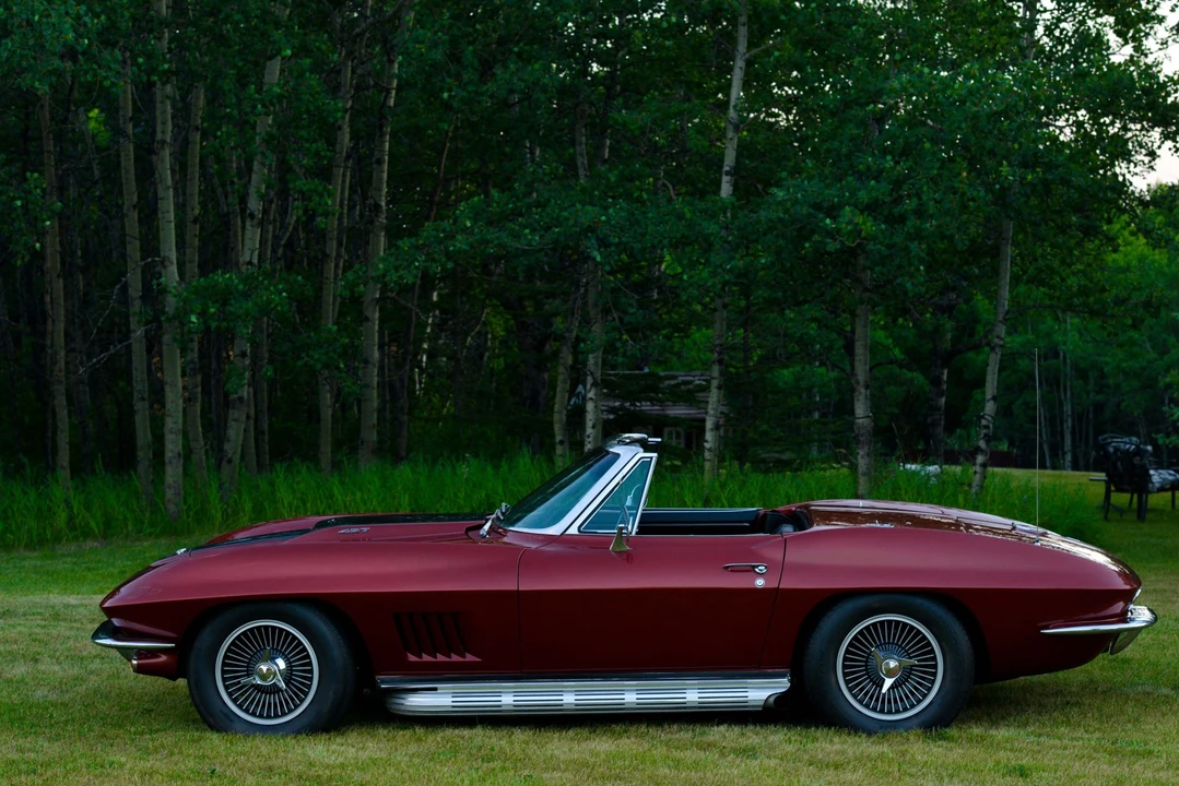 1967 Chevrolet Corvette C2 - Image 15 of 31