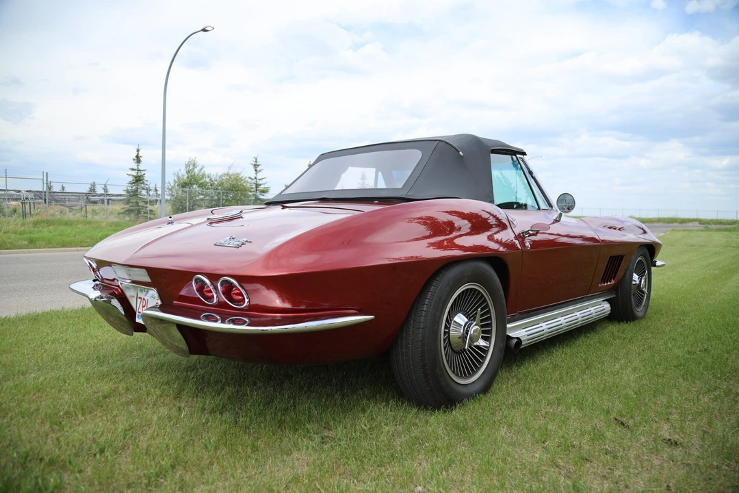 1967 Chevrolet Corvette C2 - Image 11 of 31