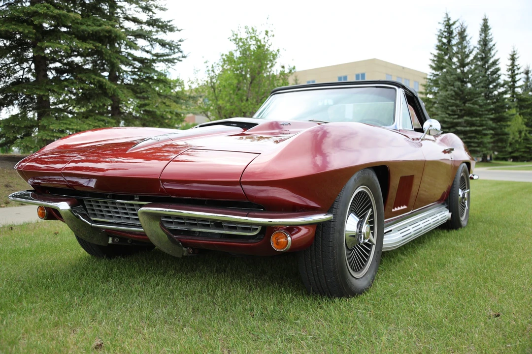 1967 Chevrolet Corvette C2 - Image 2 of 31