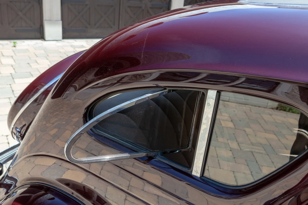 1935 Chrysler Airflow - Image 28 of 31