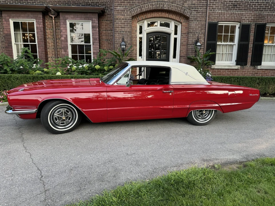 1966 Ford Thunderbird 4th Gen - Image 23 of 31