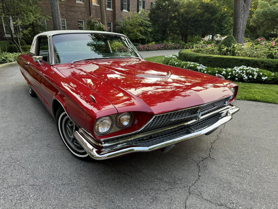 1966 Ford Thunderbird 4th Gen - Image 9 of 31