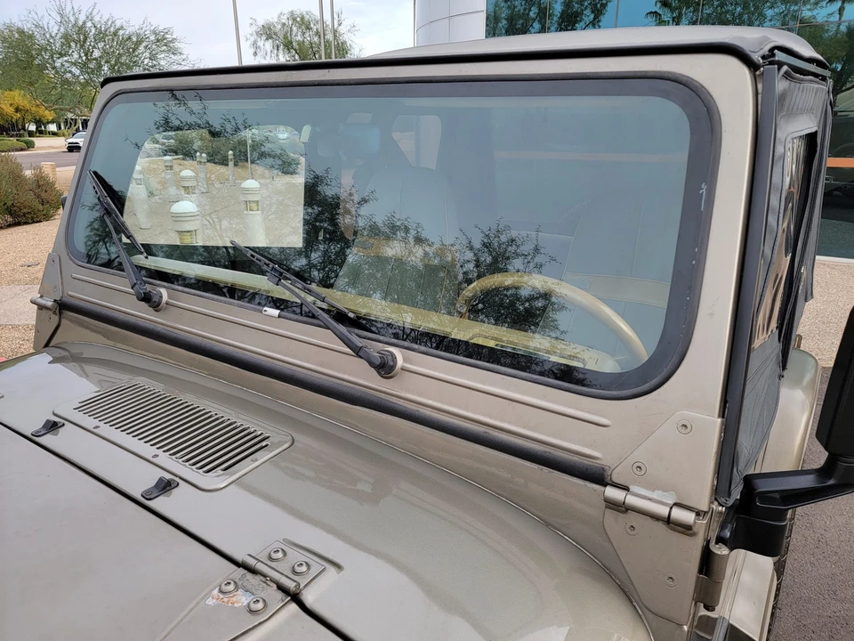 1988 Jeep YJ Wrangler - Image 25 of 31