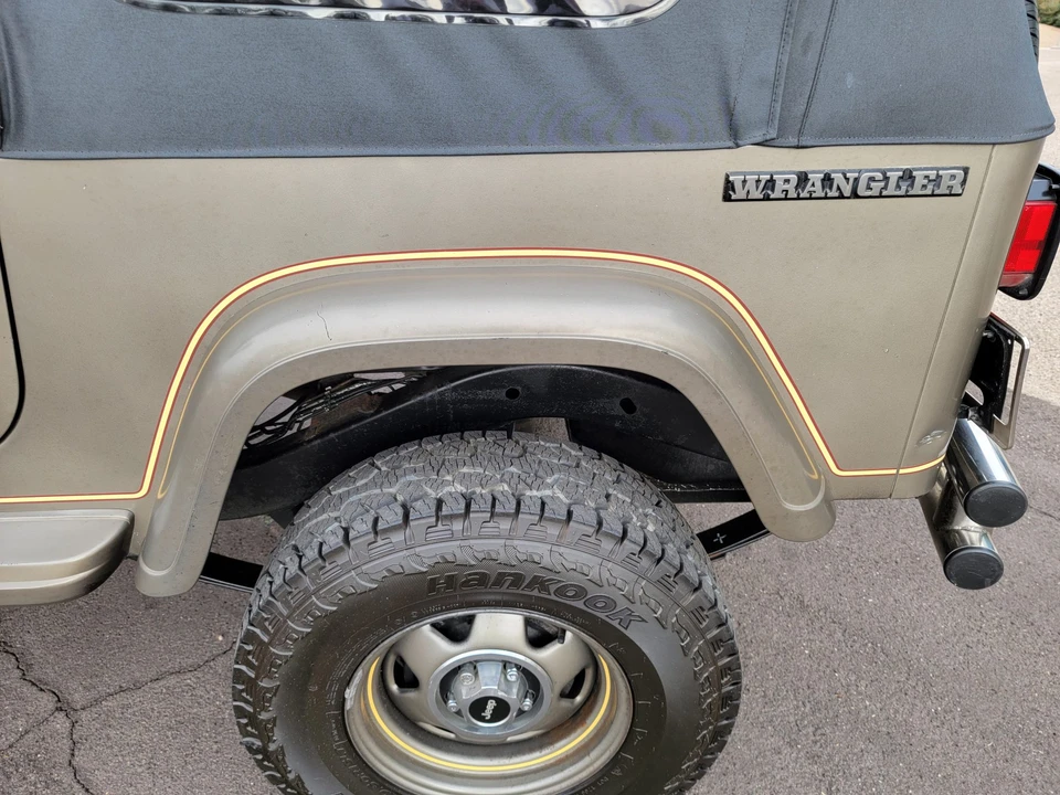 1988 Jeep YJ Wrangler - Image 29 of 31