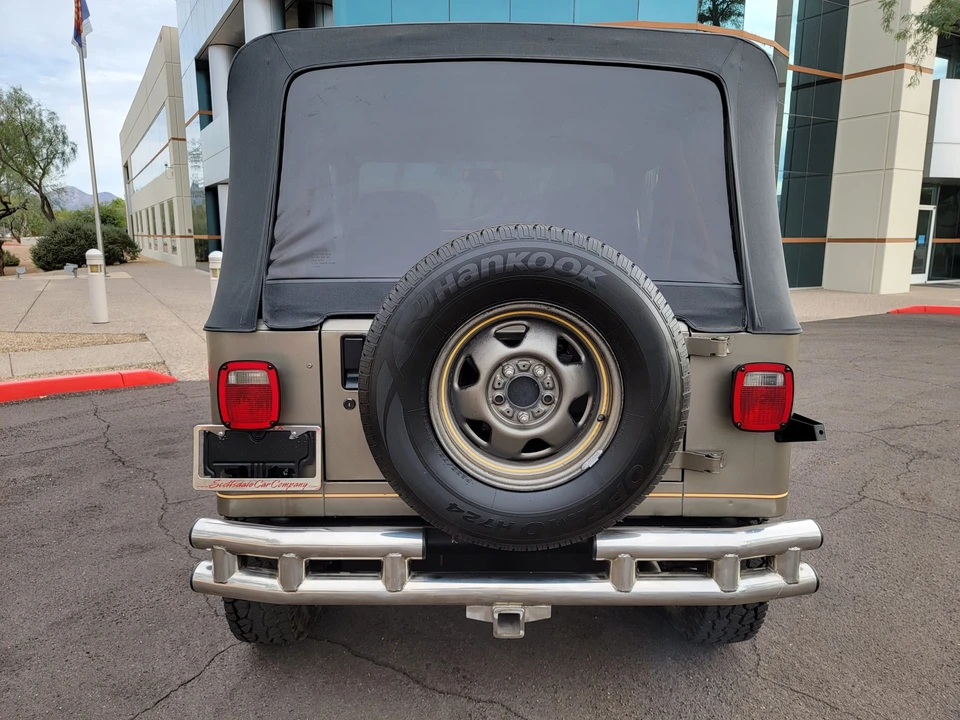 1988 Jeep YJ Wrangler - Image 7 of 31