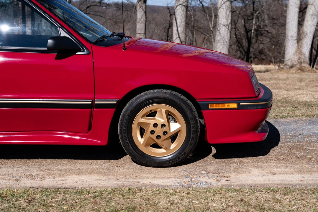 1989 Dodge Shelby CSX - Image 18 of 31