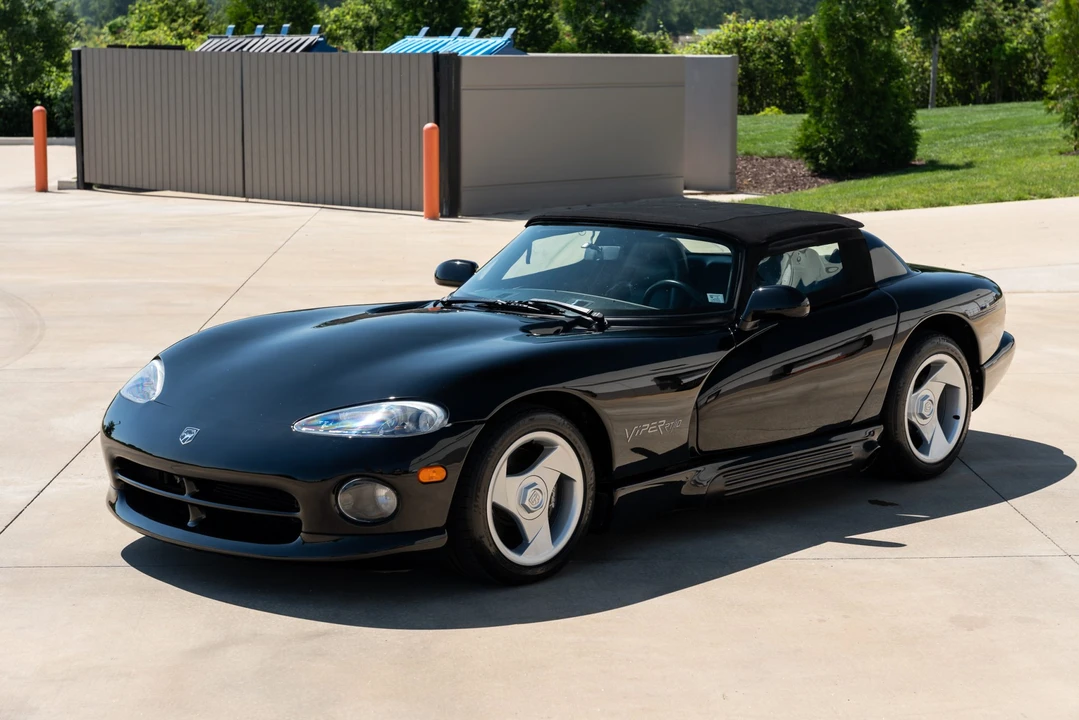 1995 Dodge Viper 1st Gen - Image 31 of 31
