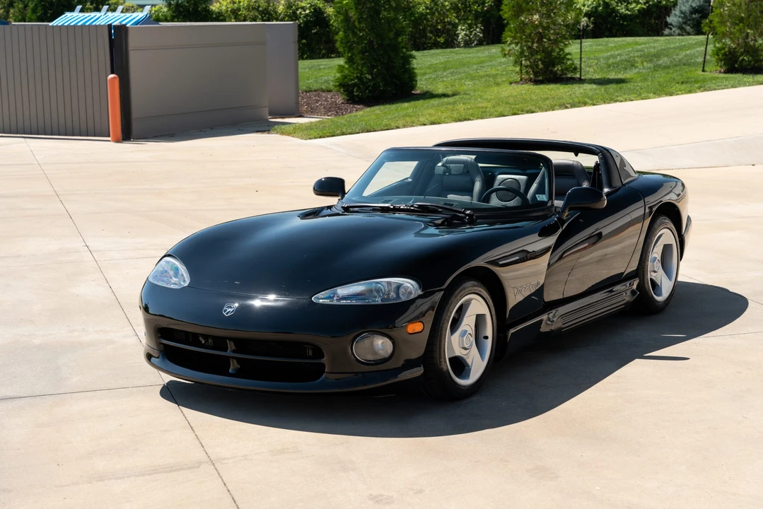 1995 Dodge Viper 1st Gen - Image 4 of 31