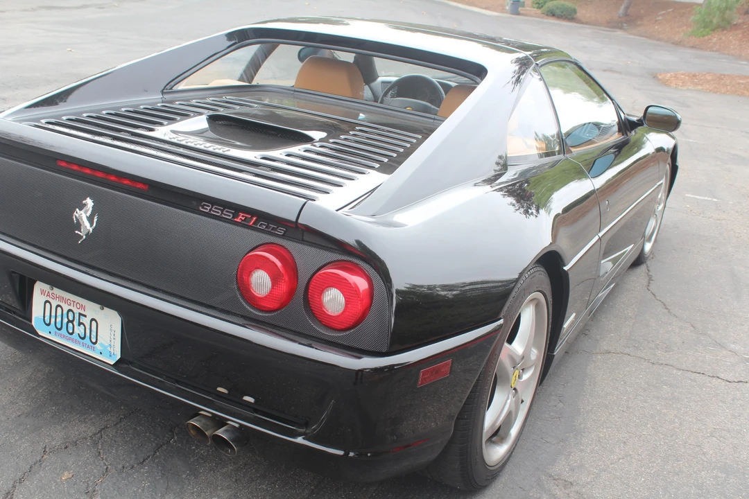 1998 Ferrari F355 GTS - Image 18 of 31