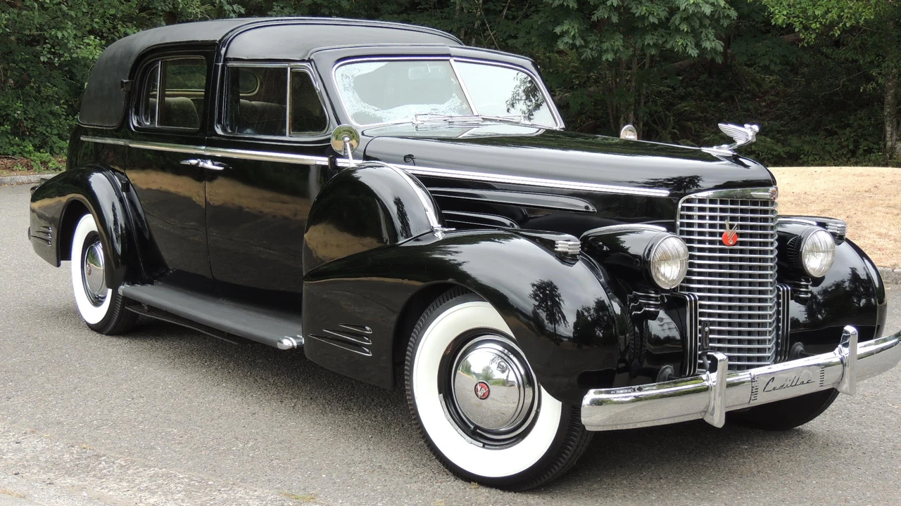 1938 Cadillac Series 70 & 75 - Image 27 of 31