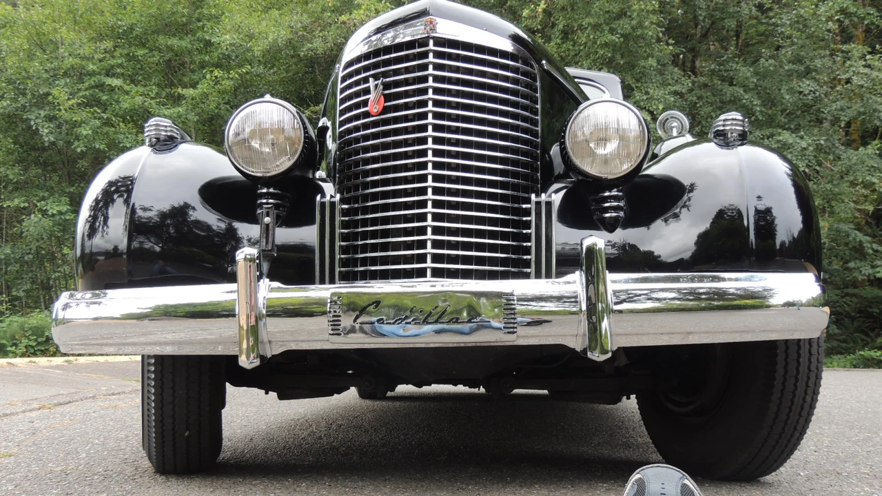 1938 Cadillac Series 70 & 75 - Image 29 of 31