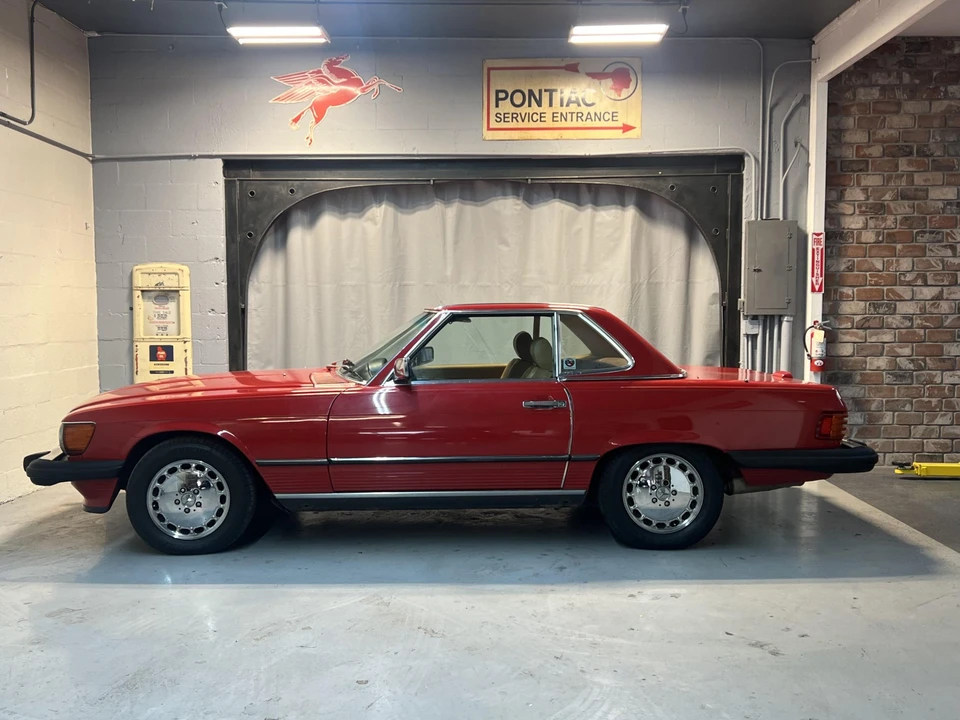 1989 Mercedes-Benz R107 SL-Class - Image 18 of 31