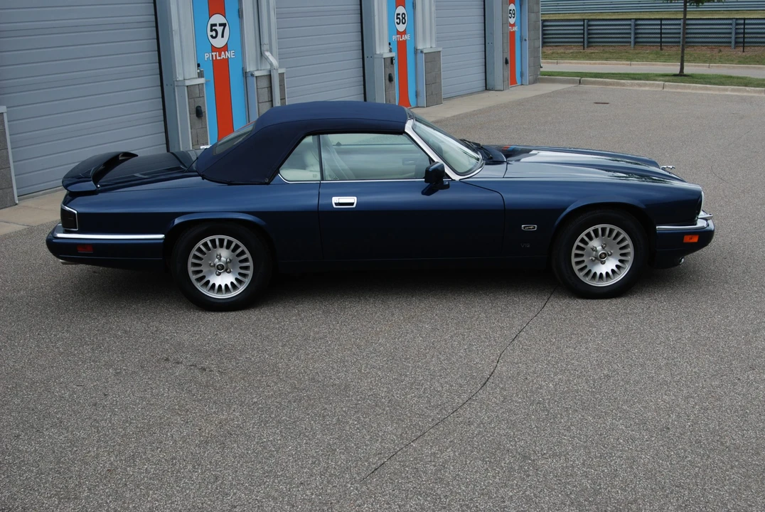 1995 Jaguar XJS Facelift V12 - Image 25 of 31