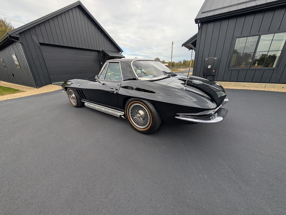1966 Chevrolet Corvette C2 - Image 7 of 31