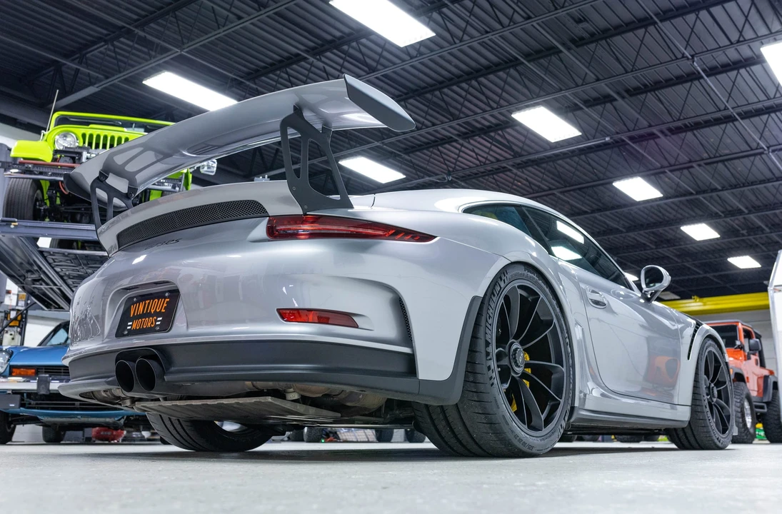 2016 Porsche 991 GT3 RS - Image 18 of 31