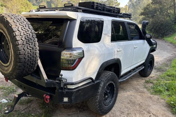 2018 Toyota 4Runner 5th Gen - Image 2 of 7
