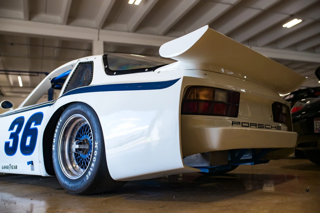 1982 Porsche 924 Turbo - Image 25 of 31