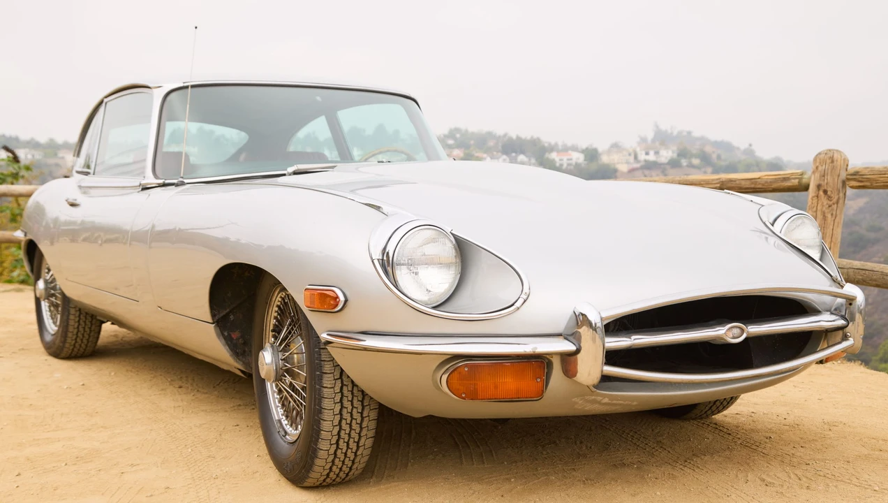 1969 Jaguar E-Type Series 2 2+2 - Image 12 of 31