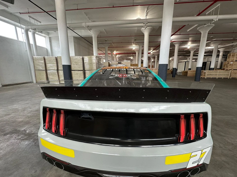 Ford S550 Mustang - Image 10 of 31