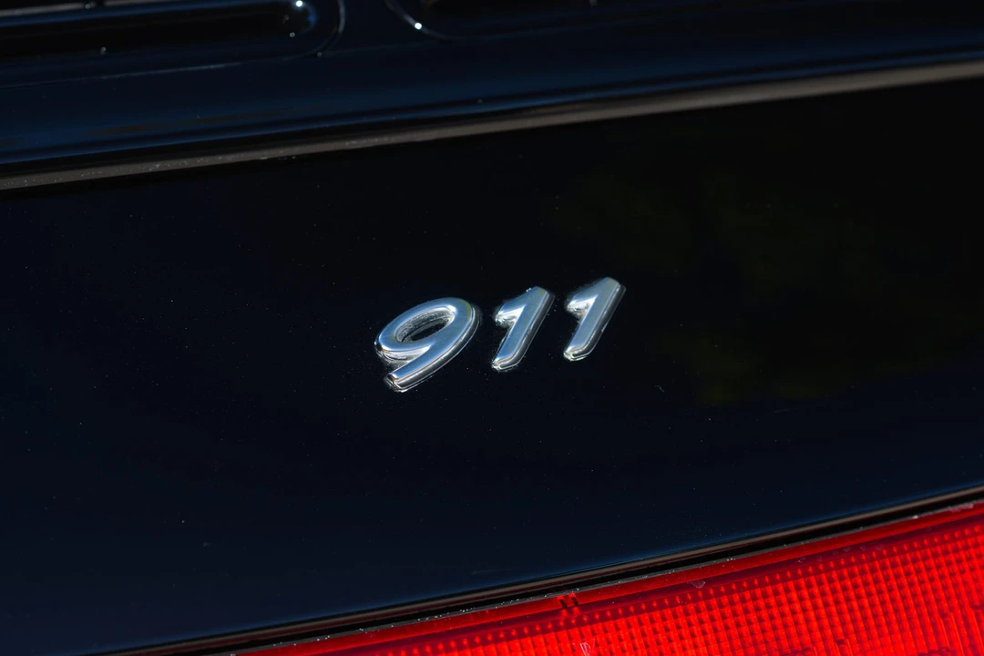 1998 Porsche 993 Carrera - Image 23 of 31