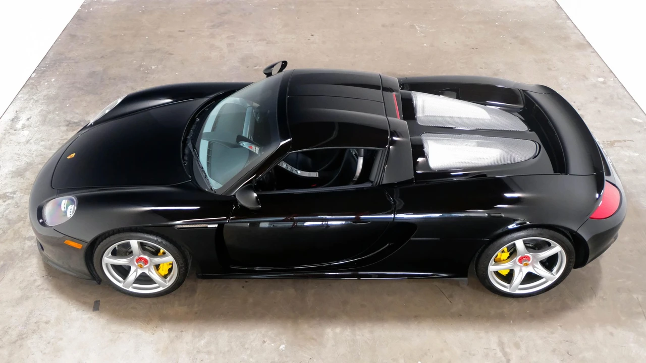 2004 Porsche Carrera GT - Image 15 of 31