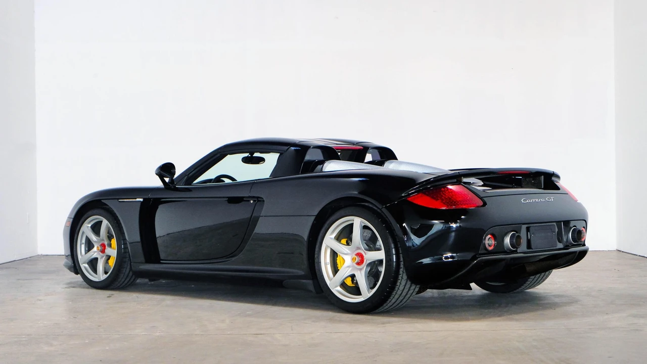 2004 Porsche Carrera GT - Image 20 of 31