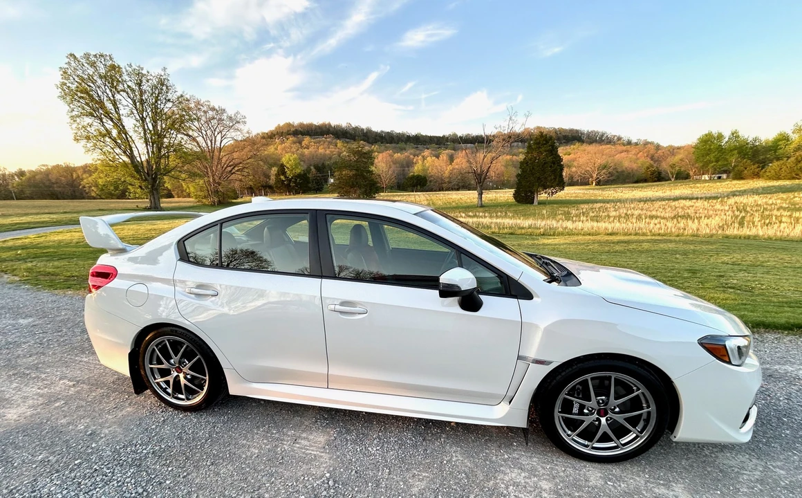 2015 Subaru Impreza WRX STi 4th Gen - Image 30 of 31