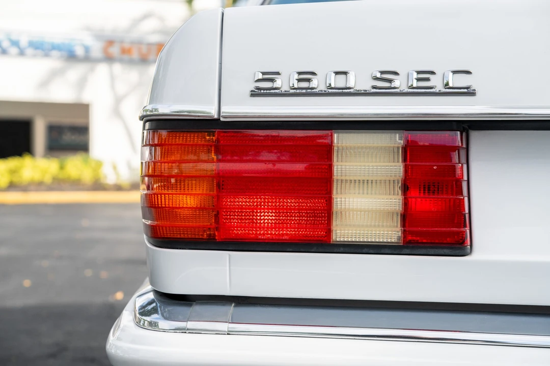 1988 Mercedes-Benz C126 S-Class Coupe - Image 17 of 31