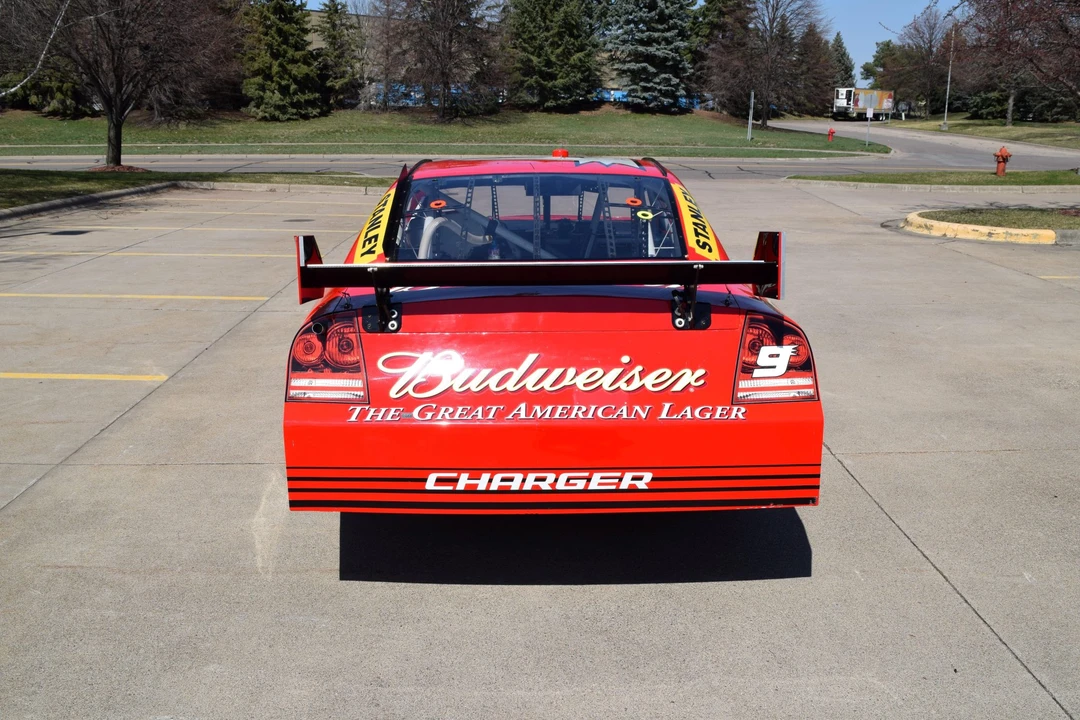 2008 Dodge Charger 6th Gen - Image 18 of 31