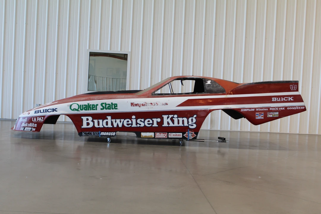 Parts & Memorabilia Bodywork - Image 3 of 6