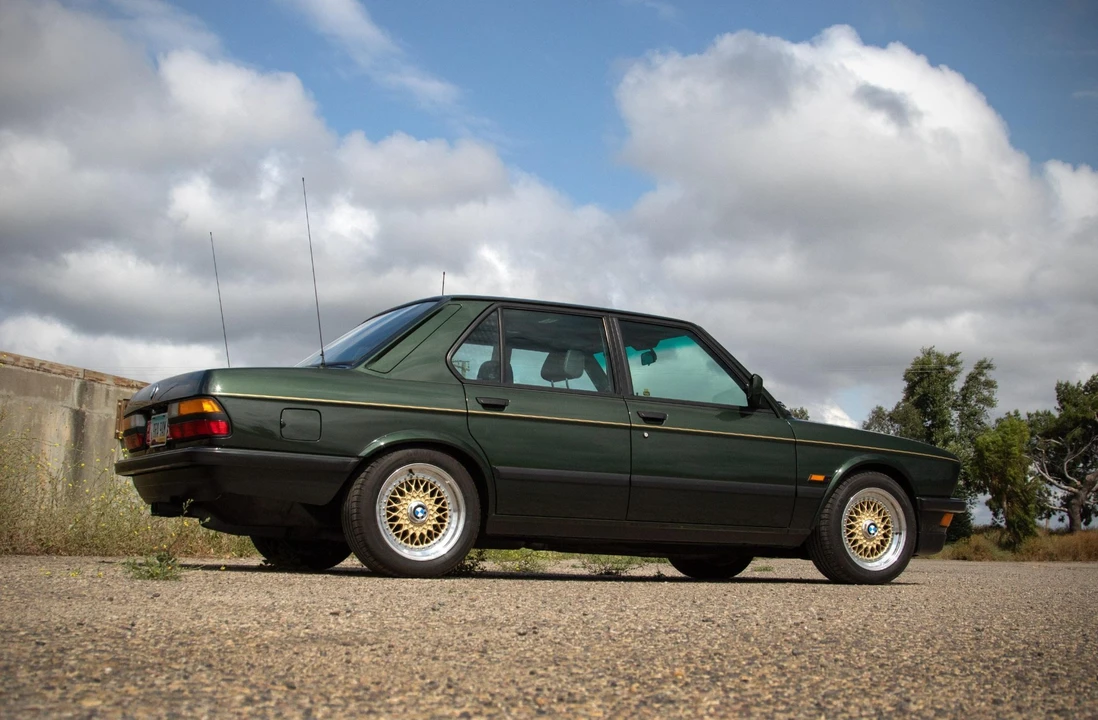 1987 BMW E28 M5 - Image 20 of 31