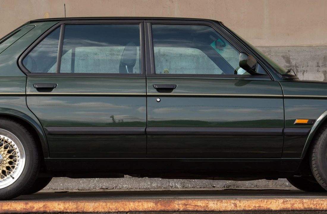 1987 BMW E28 M5 - Image 29 of 31