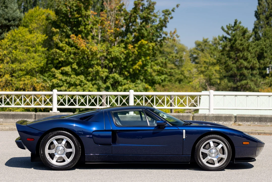 2006 Ford GT 1st Gen - Image 15 of 31