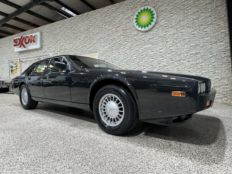 1989 Aston Martin Lagonda - Image 18 of 31