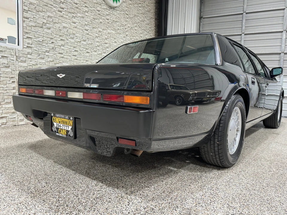 1989 Aston Martin Lagonda - Image 23 of 31