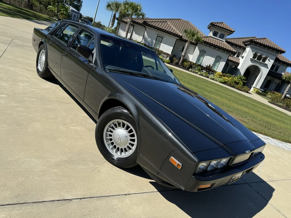 1989 Aston Martin Lagonda - Image 5 of 31