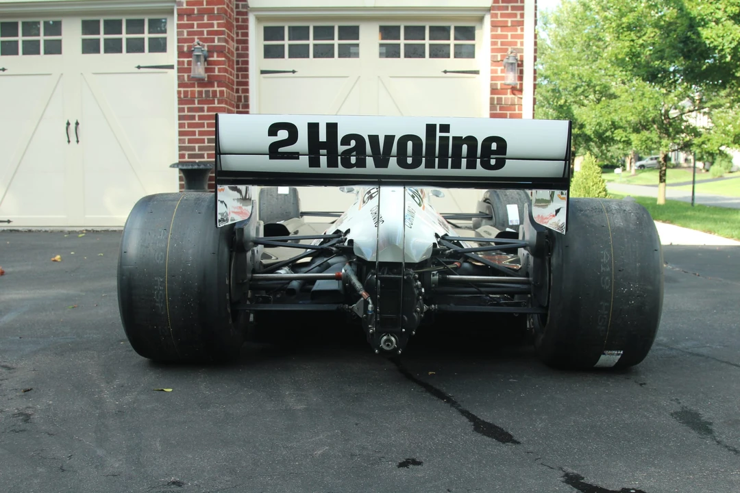 1991 Lola - Image 7 of 31