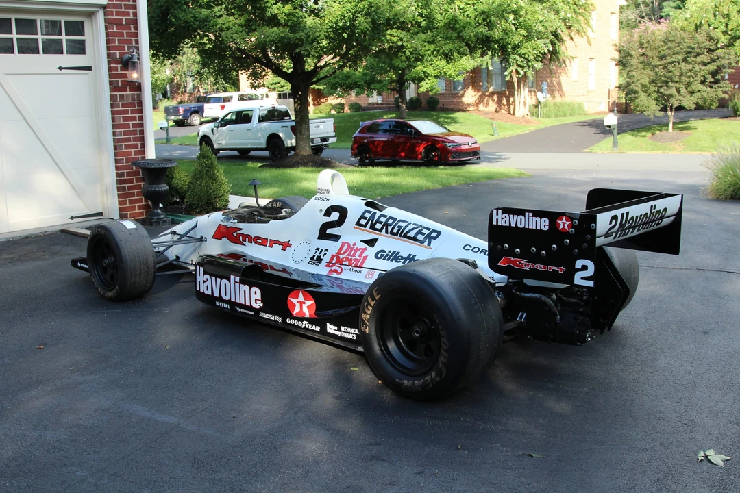 1991 Lola - Image 5 of 31