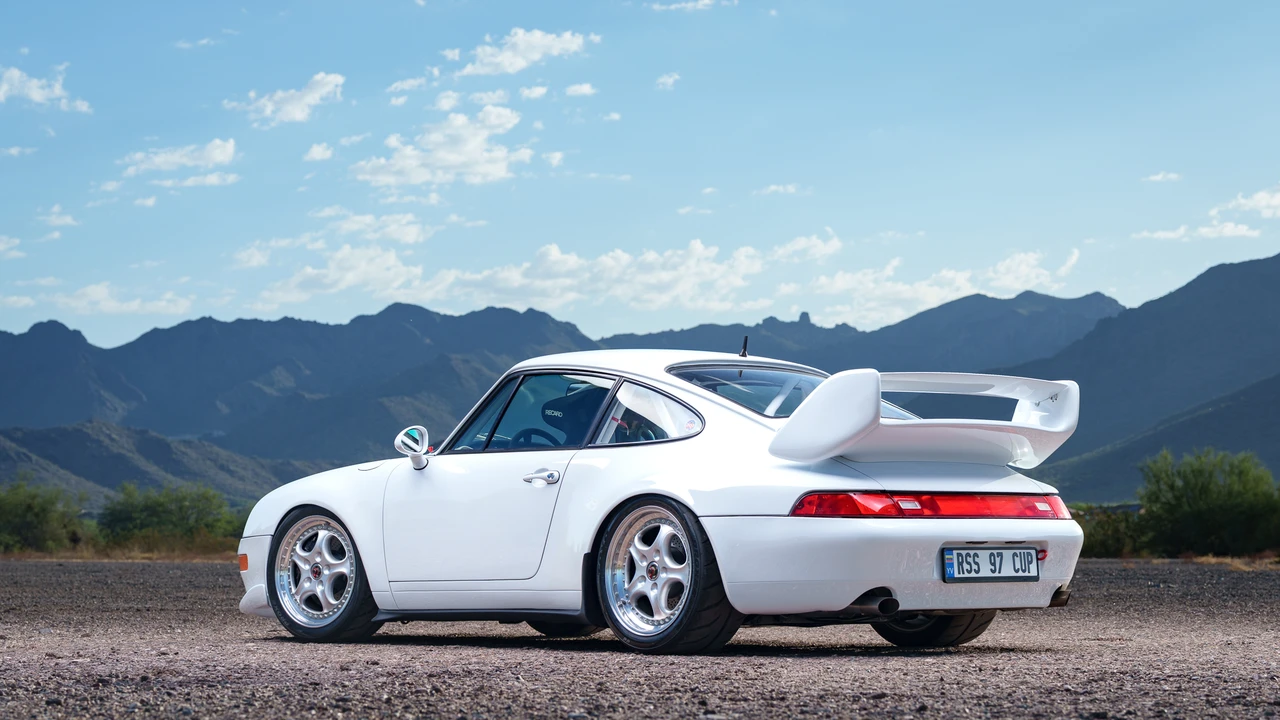 1997 Porsche 993 Carrera - Image 28 of 31