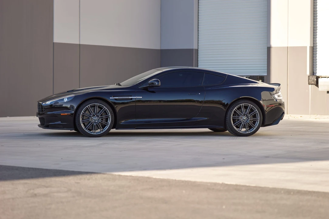 2010 Aston Martin DBS (2008-2012) - Image 7 of 31