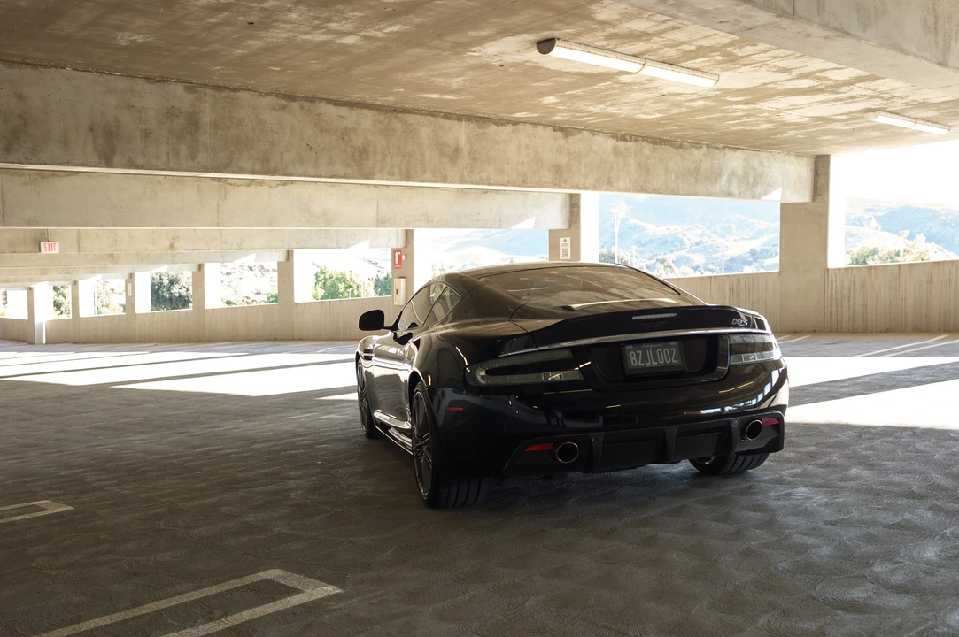 2010 Aston Martin DBS (2008-2012) - Image 23 of 31